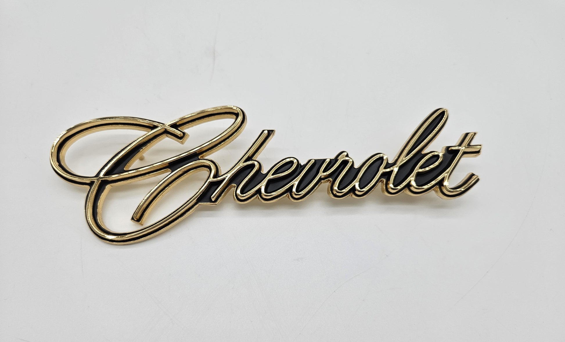 Quarter Panel & Trunk Emblems, Gold 1971-1976 Chevrolet Impala Custom
