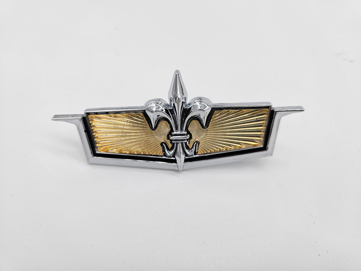 NEW 1972-1975 Chevrolet Caprice Script Trunk Emblem with Bowtie- Gold NEW 1972-1975 Chevrolet Caprice Script Trunk Emblem with Bowtie- Gold