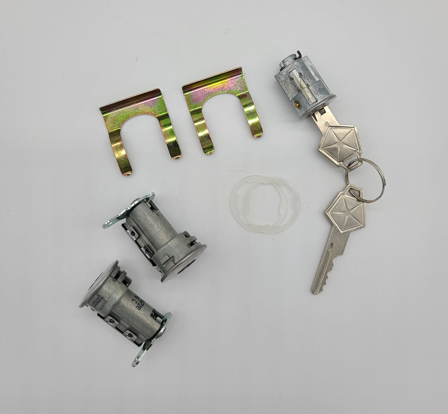 Ignition and Door Lock Set with Chrysler Keys, PY020A