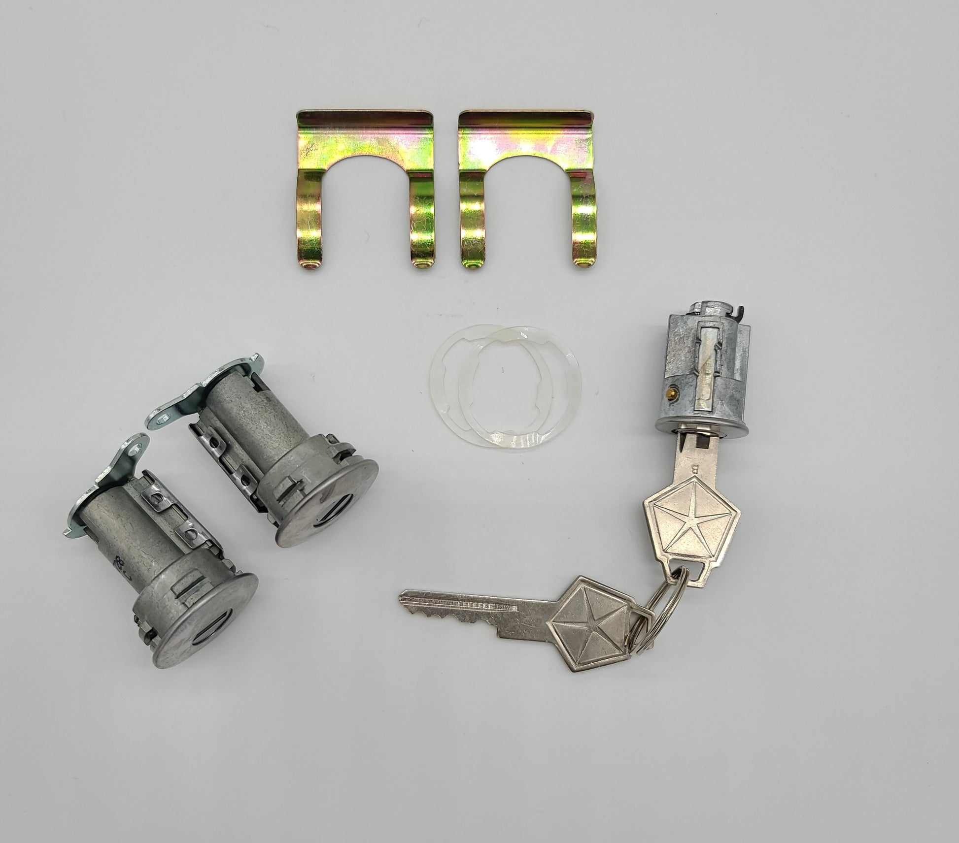 Ignition and Door Lock Set with Chrysler Keys, PY020A
