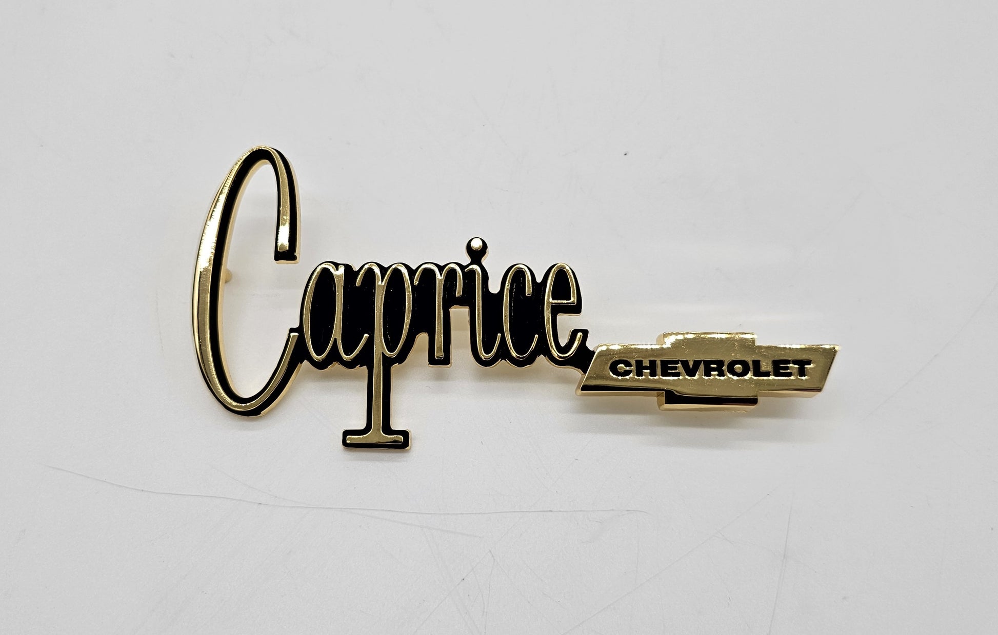 Trunk Emblem, Gold 1972-1975 Chevrolet Caprice